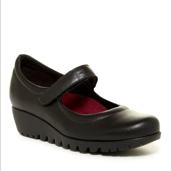 Munro Pia Mary Jane Wedge Black Comfort Walking Shoes - Picture 1 of 7